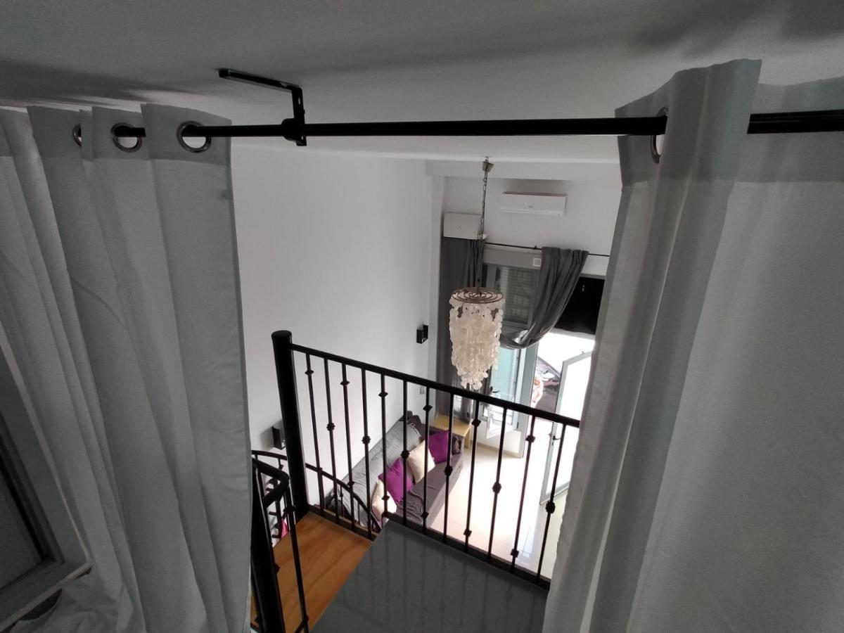 شقة Precioso Loft En كونيل ذي لا فرونتيرا المظهر الخارجي الصورة